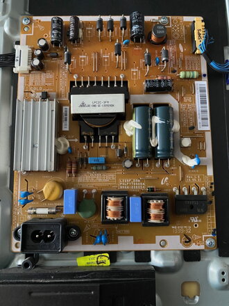BN44-00605A Samsung UE32F5000AW použité náhradní díly