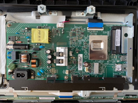 715GA898-C01-000-004K Samsung UE32T4002AK použité náhradní díly