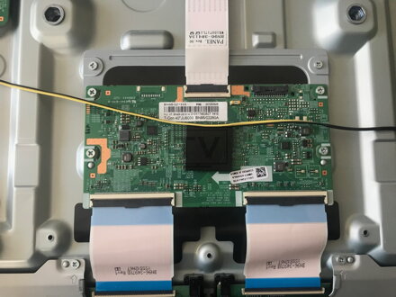 BN41-02354A Samsung UE40JU6072U použité náhradní díly
