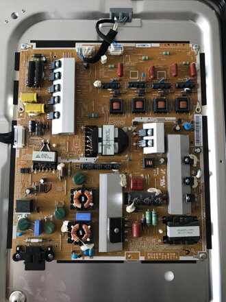 BN44-00427A Samsung UE46D6530WS použité náhradní díly