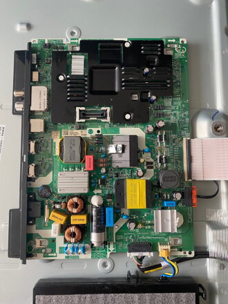 BN9651900A Samsung UE50TU7172U použité náhradní díly