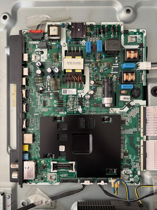 BN9646786A Samsung UE43NU7192U použité náhradní díly