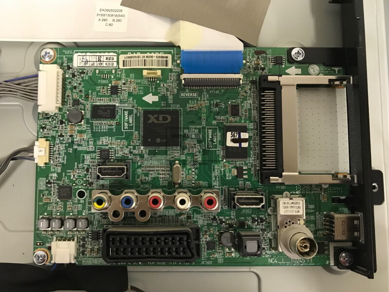 EAX64891403 (1.0) LG 32LN540B použité náhradní díly