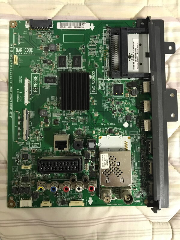 EAX65610904 (1.0) LG 42LB580V použité náhradní díly