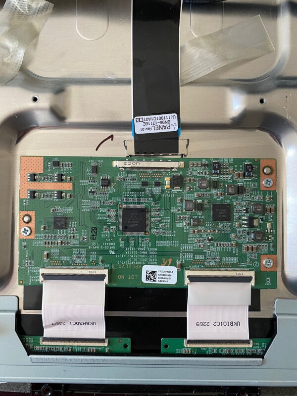 BN41-01678A Samsung UE32D5500RW použité náhradní díly